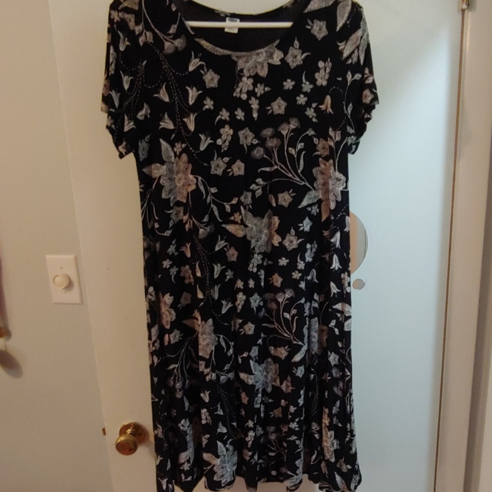 Old Navy black and floral swing dress
